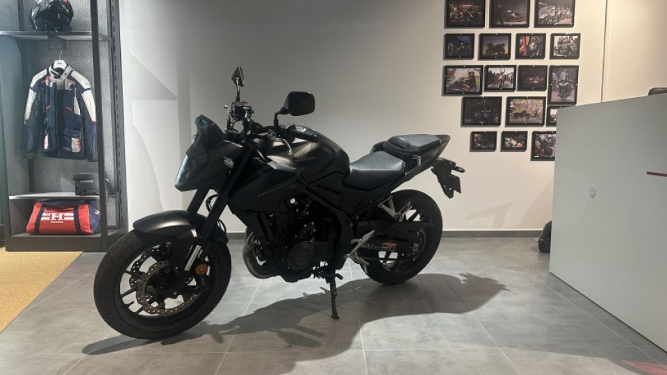 HONDA CB 500 Hornet 4