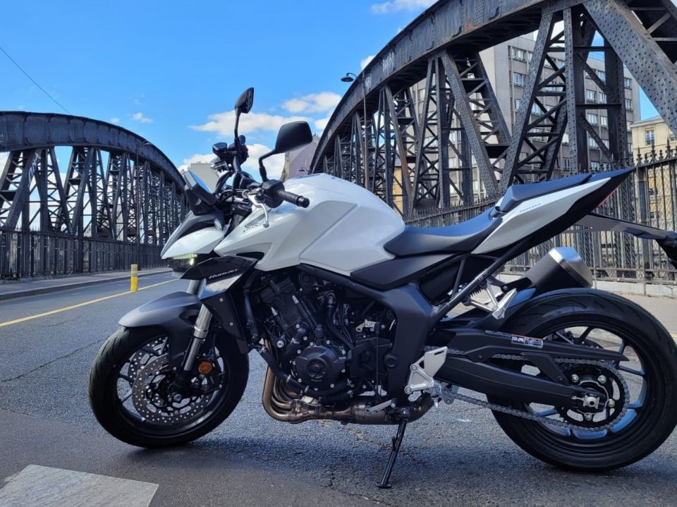 HONDA CB 1000 Hornet 4