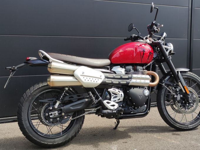 TRIUMPH SCRAMBLER 1200 4