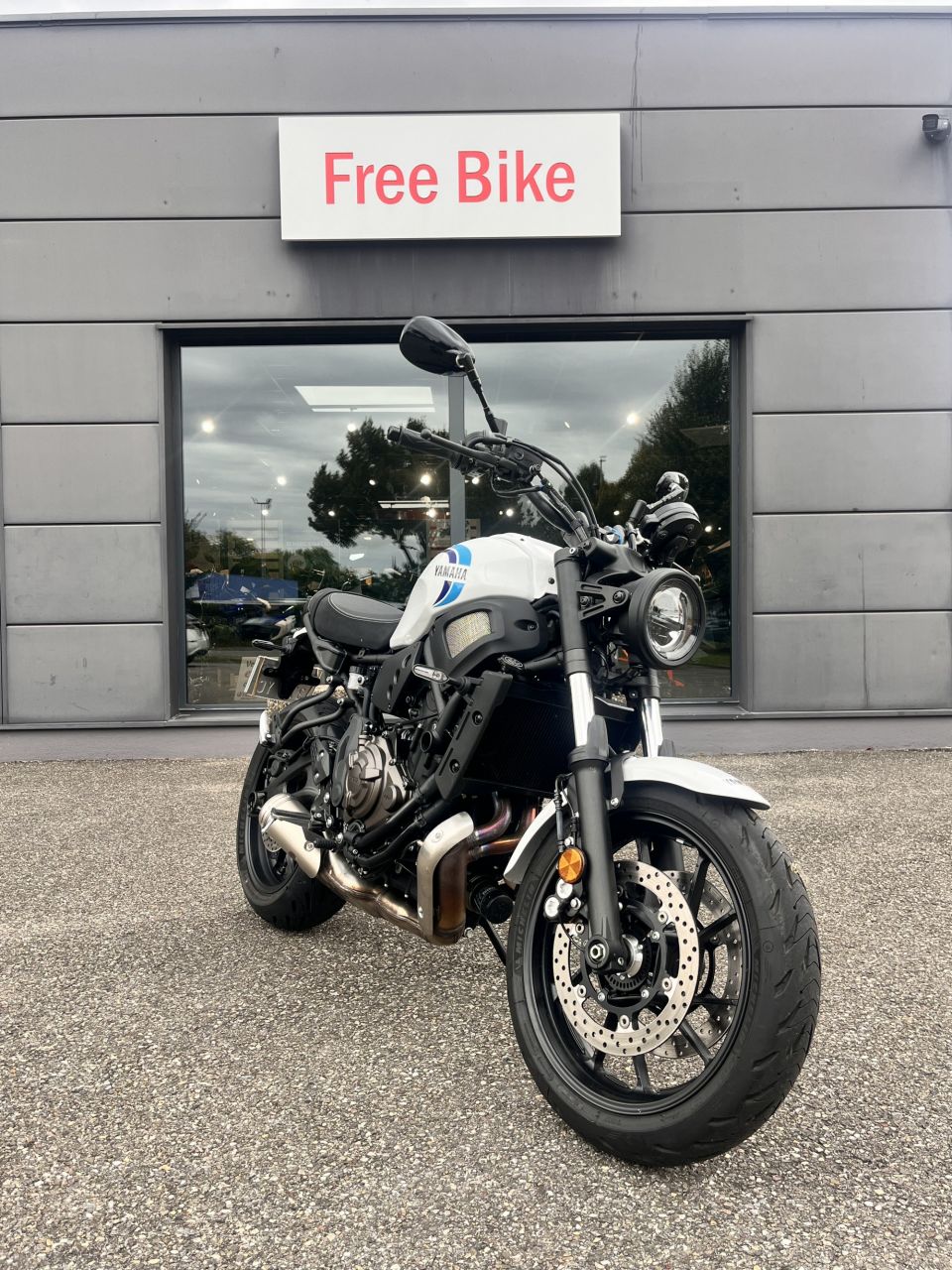 YAMAHA XSR 700 4