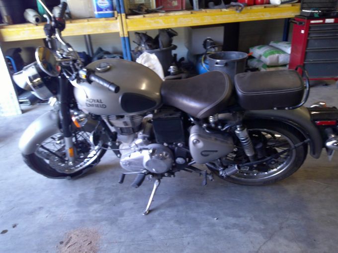 ROYAL ENFIELD BULLET 500 CLASSIC 4