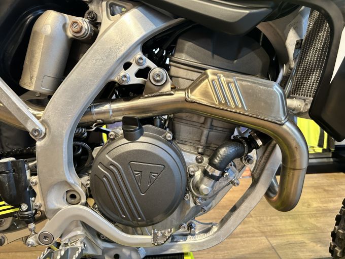 TRIUMPH TF 250-X 4