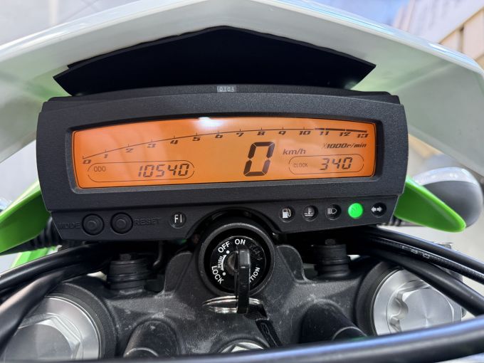 KAWASAKI KLX 250 4