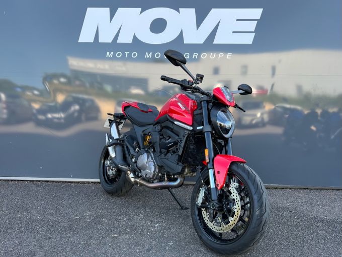 DUCATI monster+ 937 4
