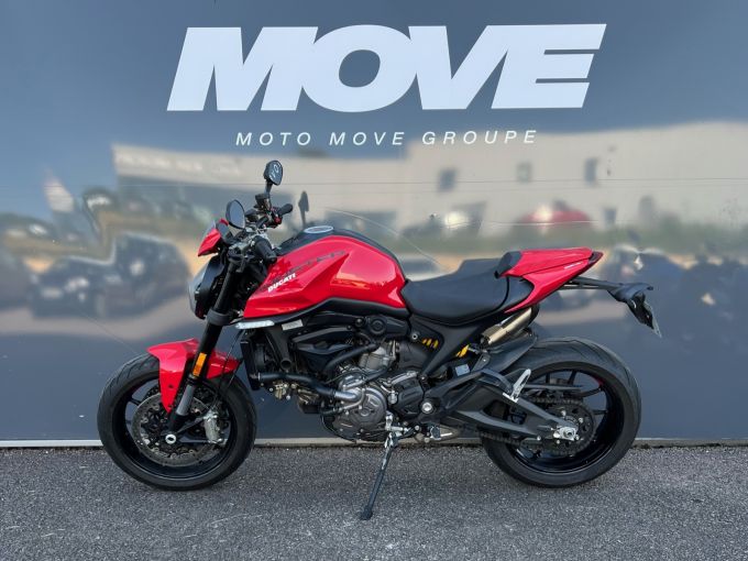 DUCATI monster+ 937 4
