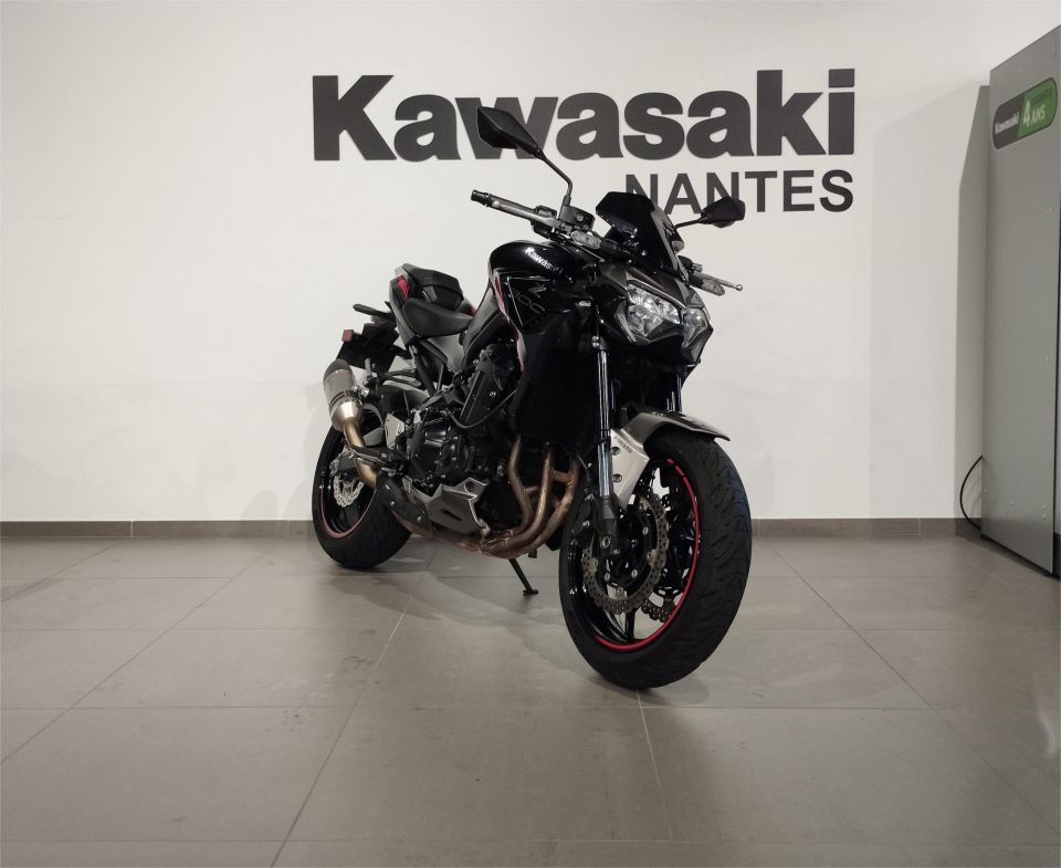 KAWASAKI Z900 4