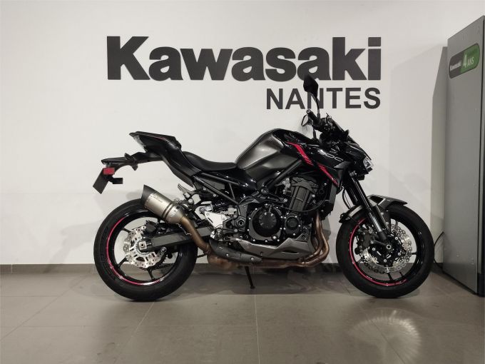 KAWASAKI Z900 4