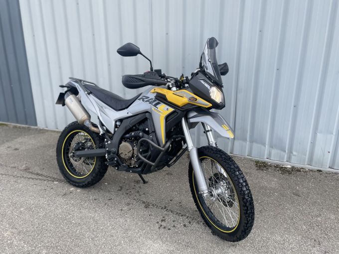 VOGE 300 RALLY 4