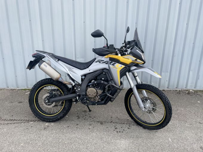VOGE 300 RALLY 4