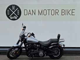 HARLEY-DAVIDSON SOFTAIL STREET BOB 1745 - 2019