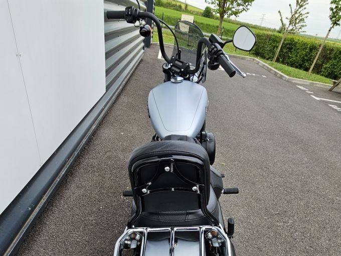 HARLEY-DAVIDSON SOFTAIL STREET BOB 1745 4