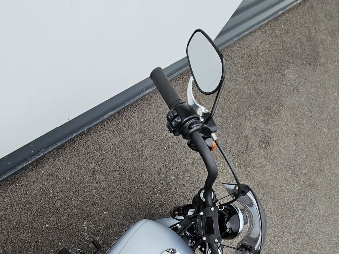 HARLEY-DAVIDSON SOFTAIL STREET BOB 1745 4