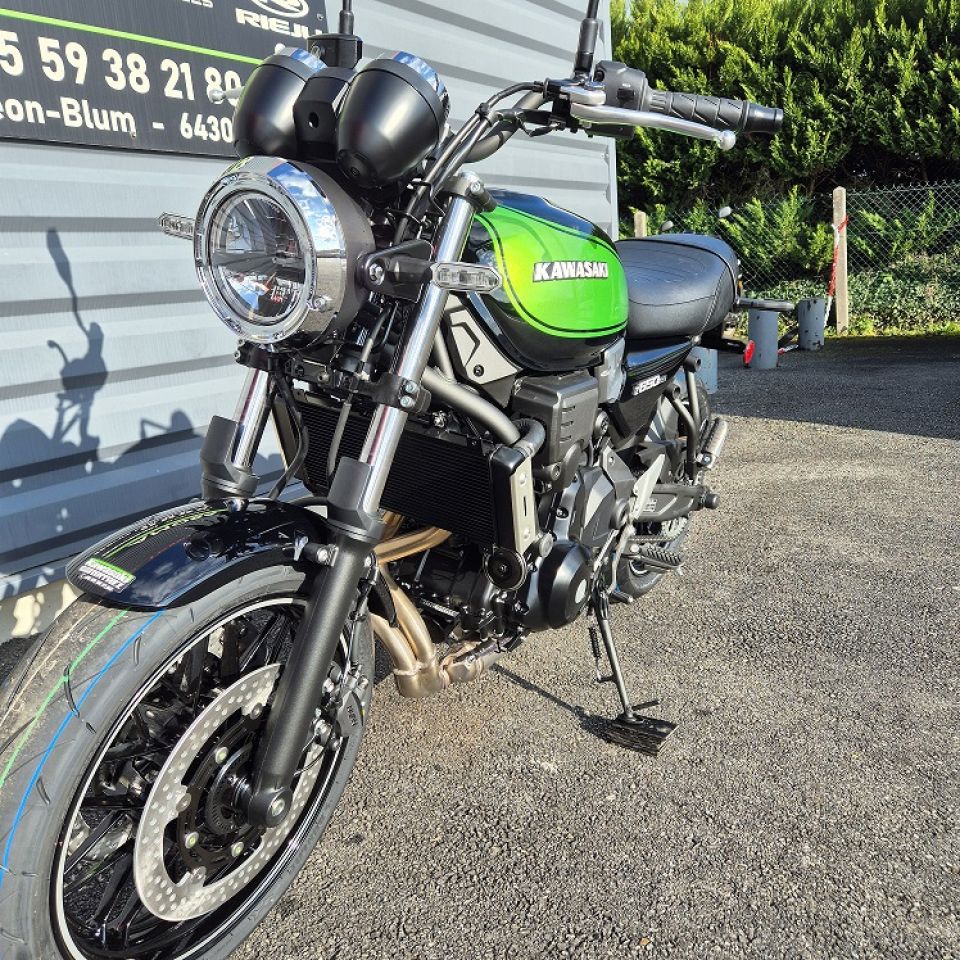 KAWASAKI Z650 RS 4