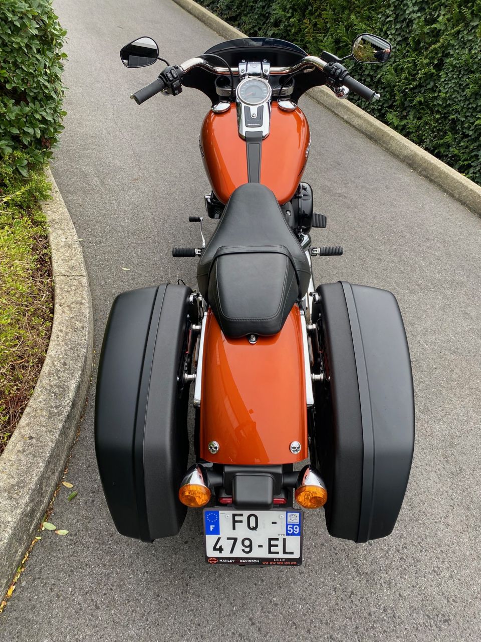 HARLEY-DAVIDSON SOFTAIL SPORT GLIDE 1745 4