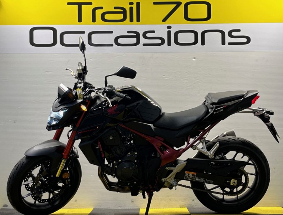 HONDA CB 750 HORNET 4