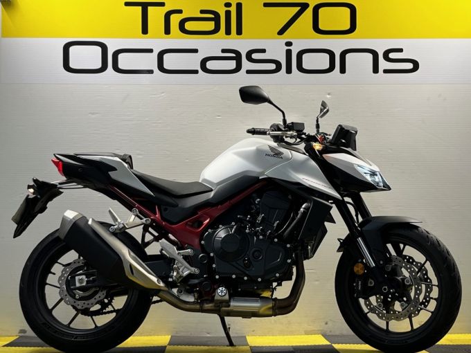 HONDA CB 750 HORNET 4