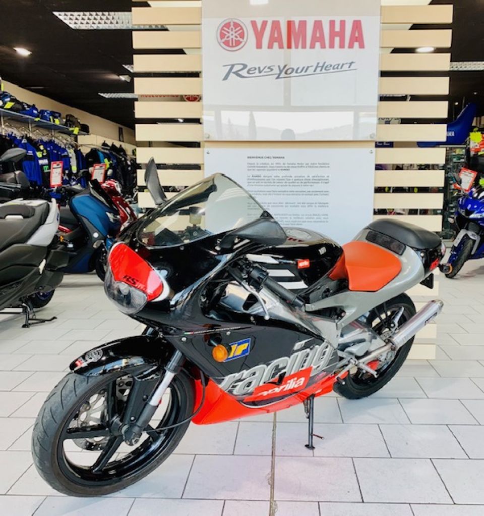 APRILIA RS 125 Tetsuya Harada Replica - MUSÉE 4