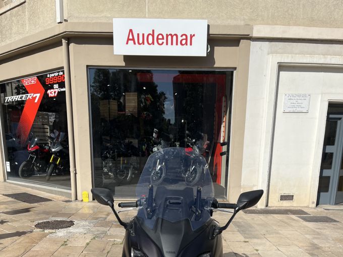 YAMAHA XP T-MAX 560 TECH MAX 4