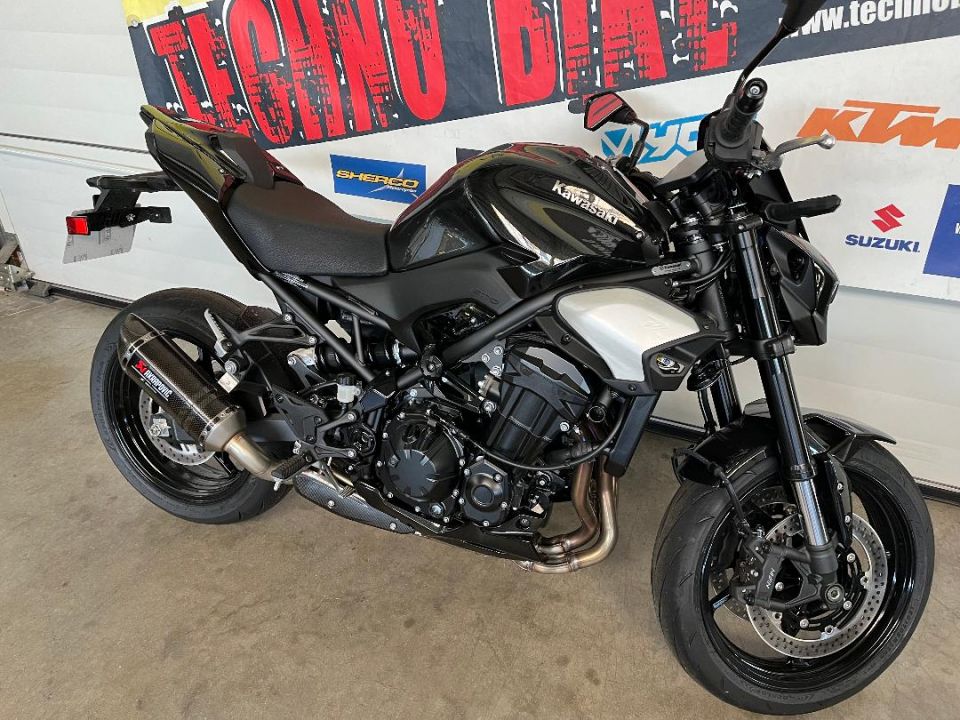 KAWASAKI Z 900 4