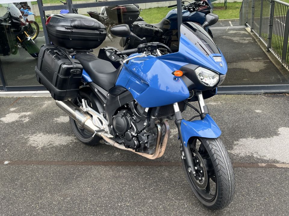 YAMAHA TDM 900 ABS 4