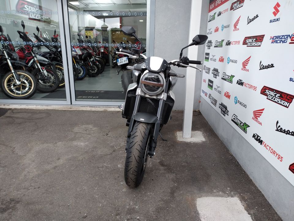 HONDA CB 1000 R ABS 4