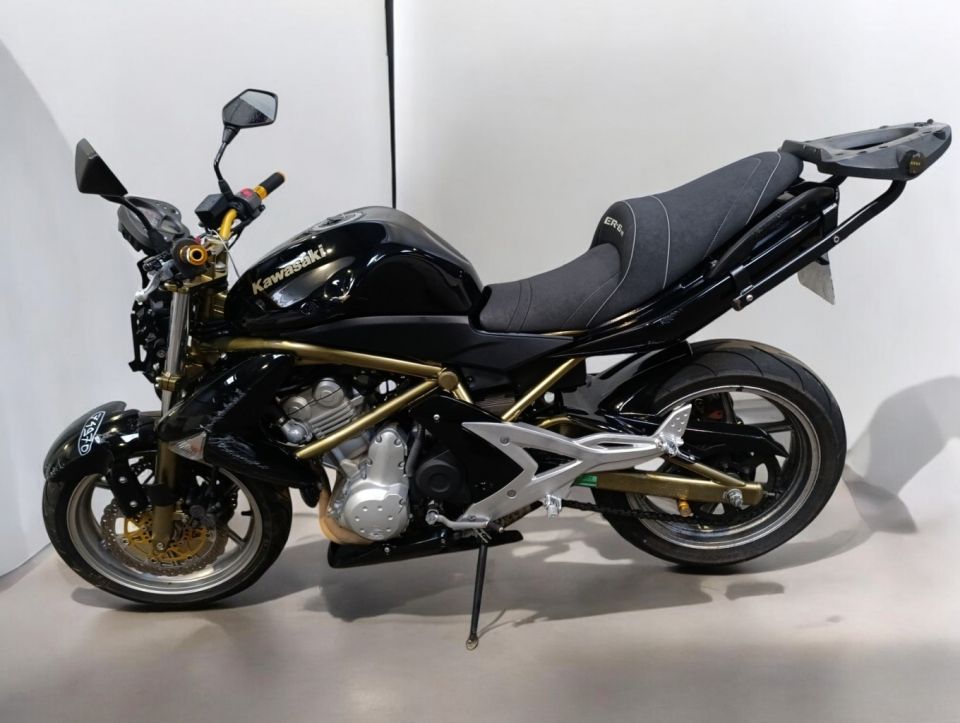 KAWASAKI ER-6 4
