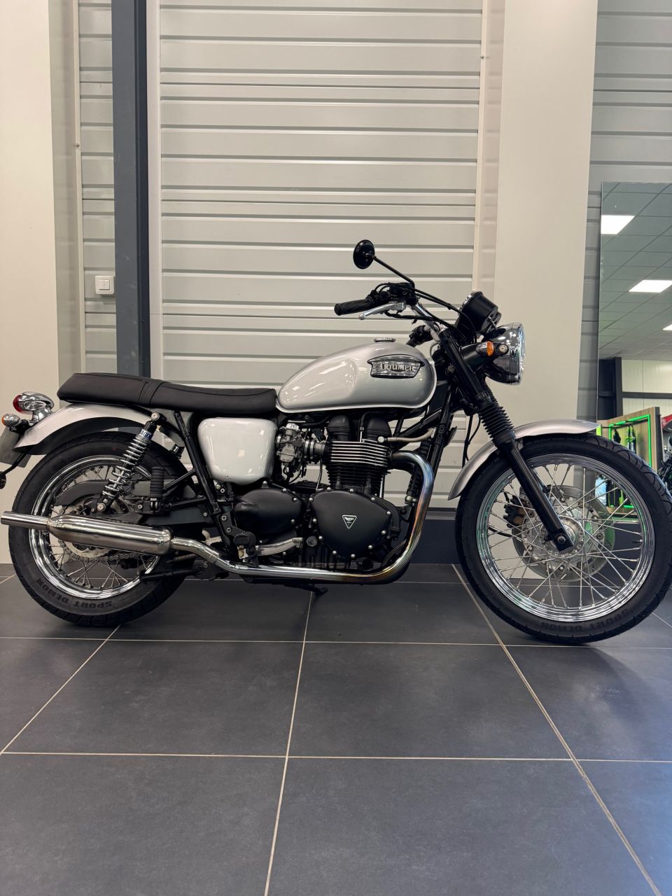 TRIUMPH Bonneville T100 4