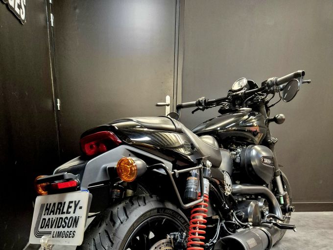 HARLEY-DAVIDSON STREET ROD 750 4