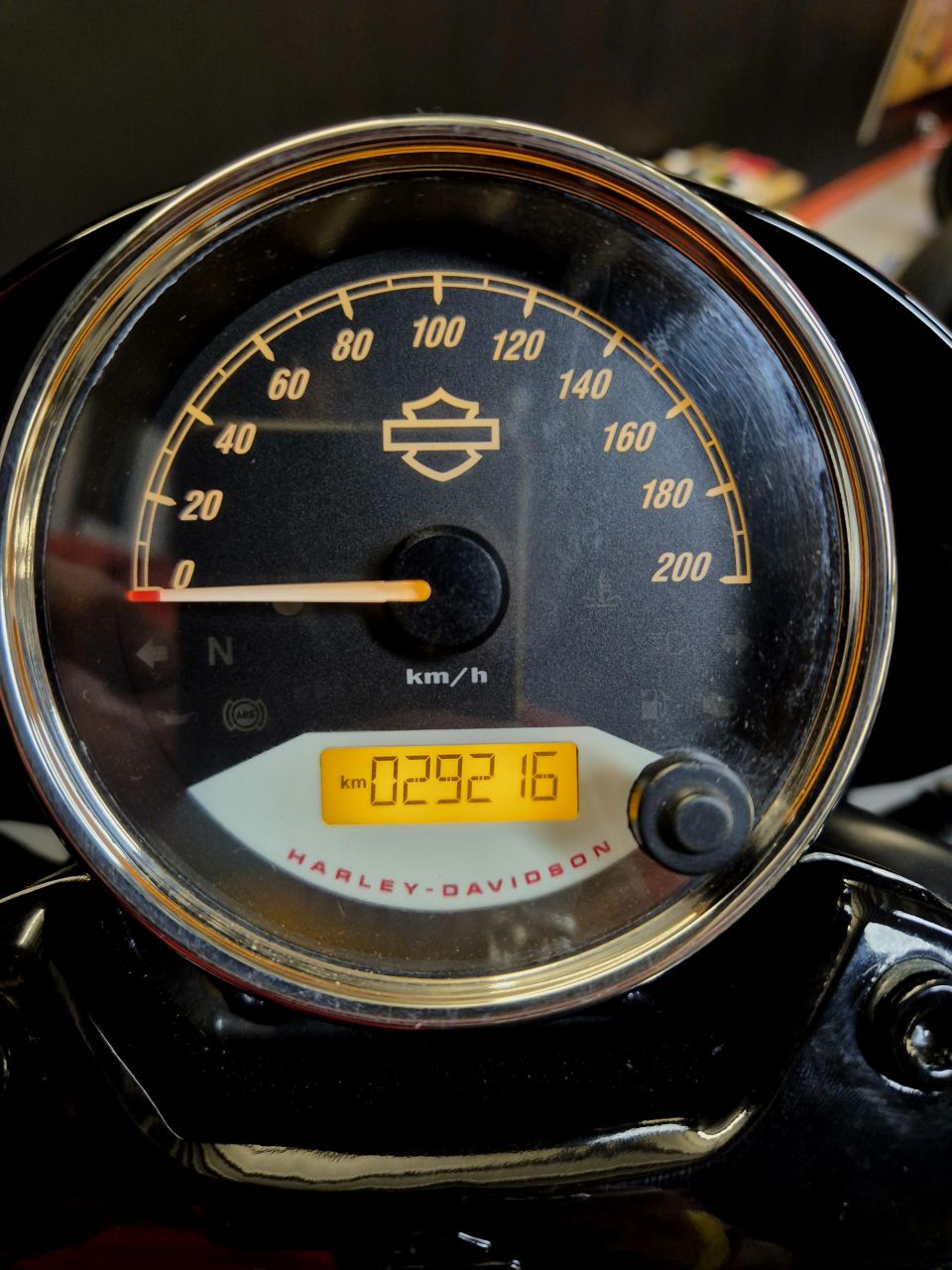 HARLEY-DAVIDSON STREET ROD 750 4