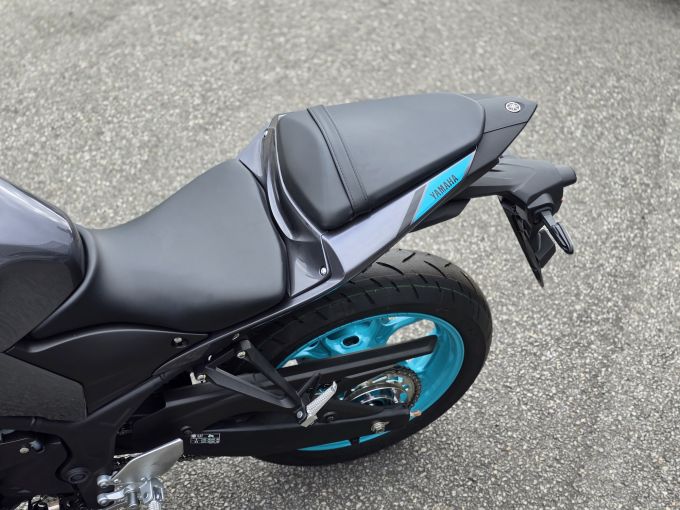 YAMAHA MT-03 4