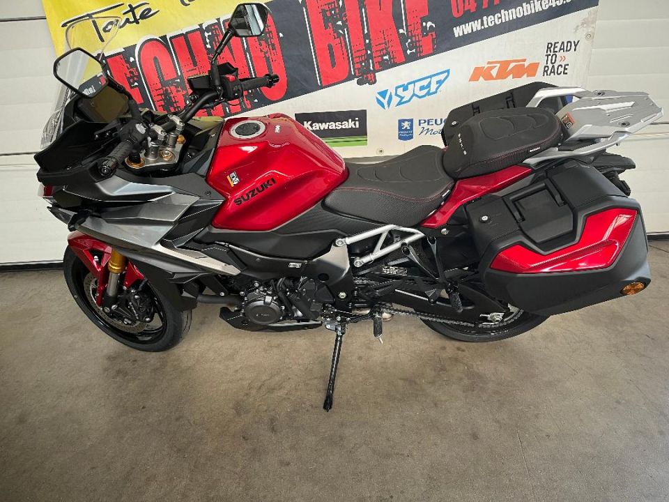 SUZUKI GSX-S 1000 GX 4