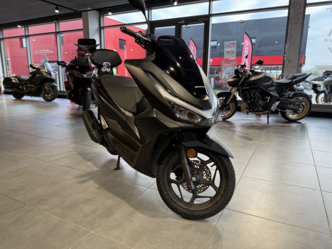 HONDA PCX 125 4