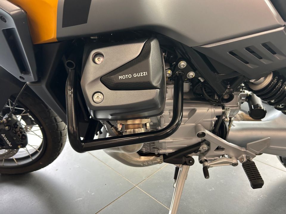 MOTO GUZZI STELVIO 4