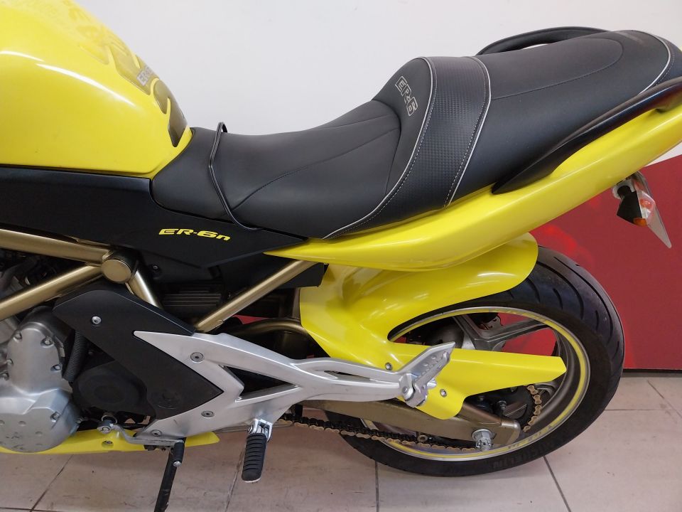 KAWASAKI ER6N  BRIDE A2 4