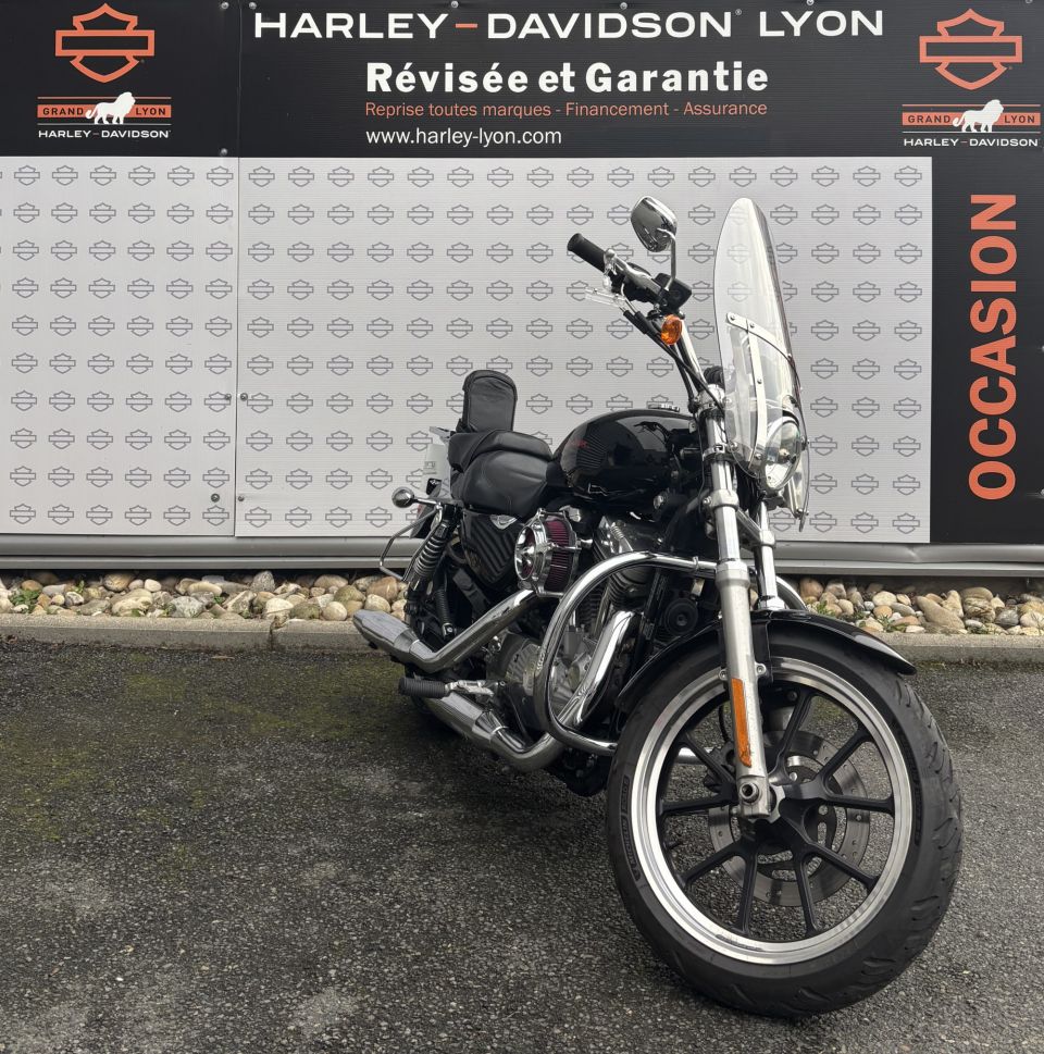 HARLEY-DAVIDSON SPORTSTER 883 LOW 4