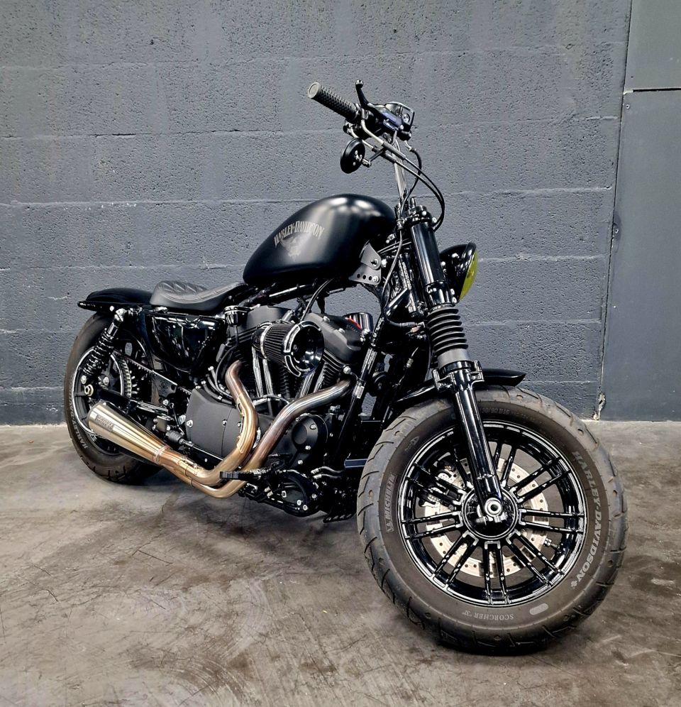 HARLEY-DAVIDSON SPORTSTER FORTY-EIGHT 1200 4