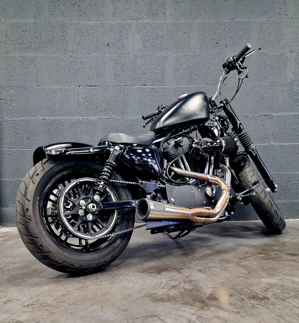 HARLEY-DAVIDSON SPORTSTER FORTY-EIGHT 1200 4