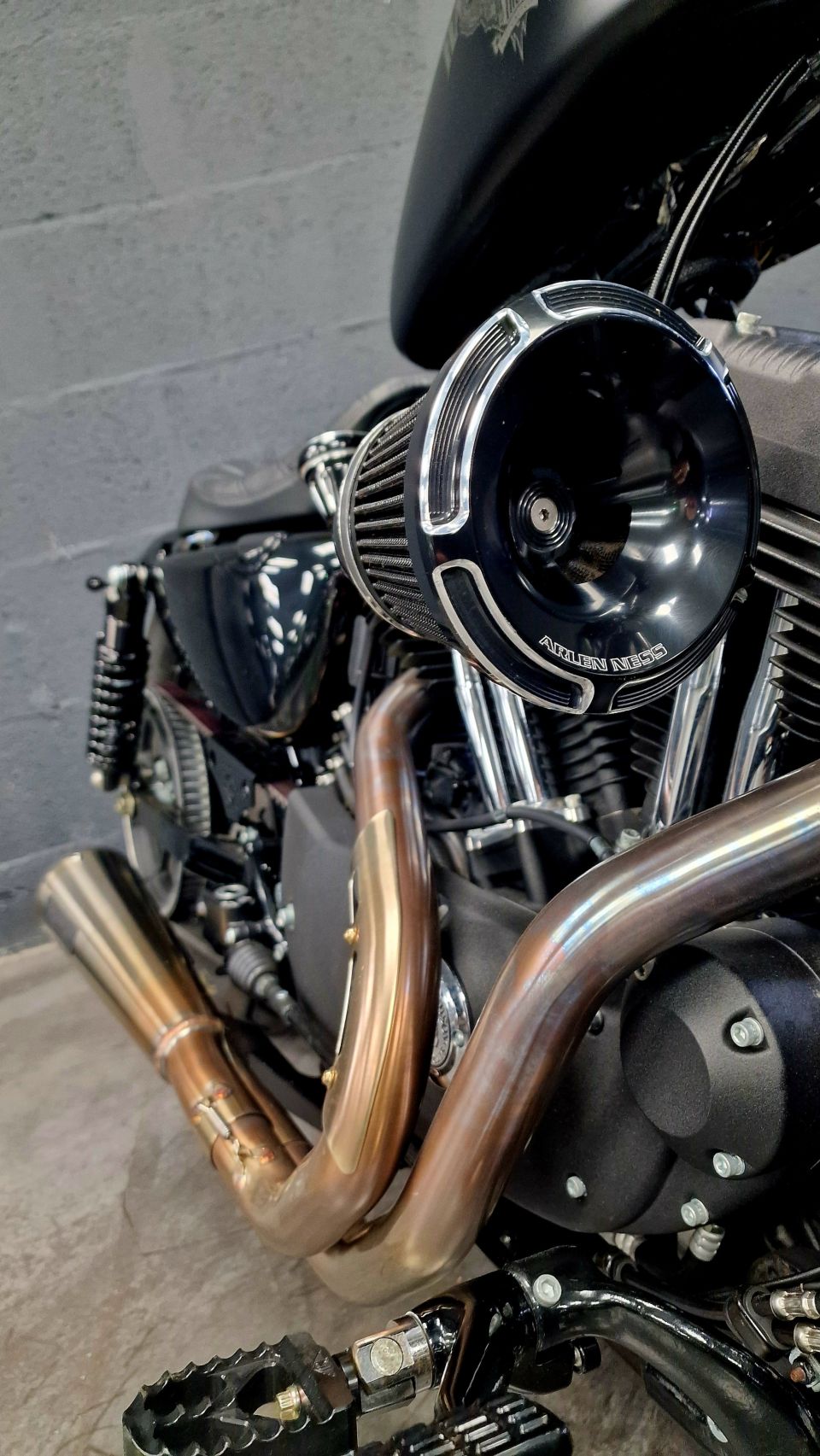 HARLEY-DAVIDSON SPORTSTER FORTY-EIGHT 1200 4