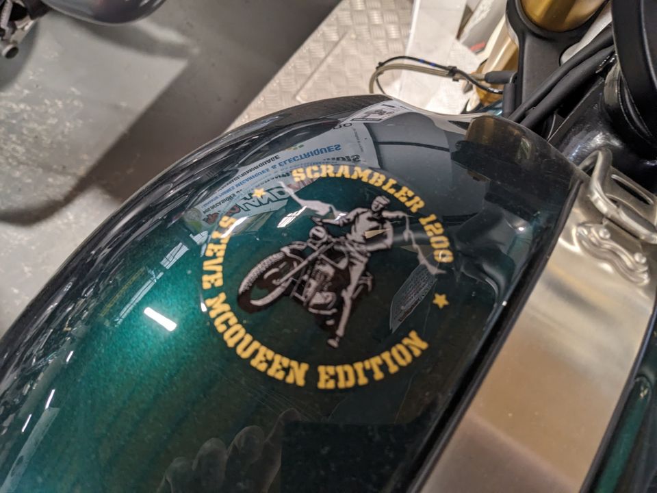 TRIUMPH SCRAMBLER 1200 XE STEVE MC QUEEN 4