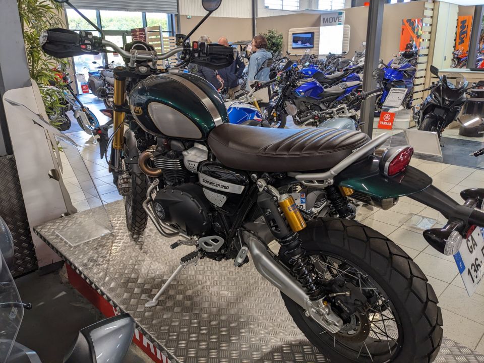 TRIUMPH SCRAMBLER 1200 XE STEVE MC QUEEN 4