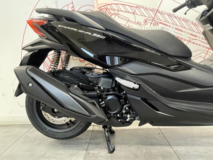 HONDA NSS FORZA 350 4