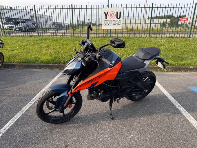 KTM 125 DUKE 4
