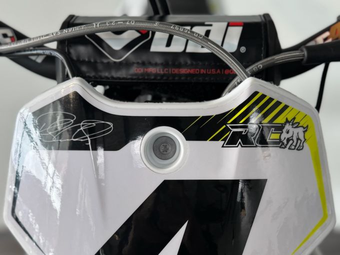 TRIUMPH TF 450-RC 4