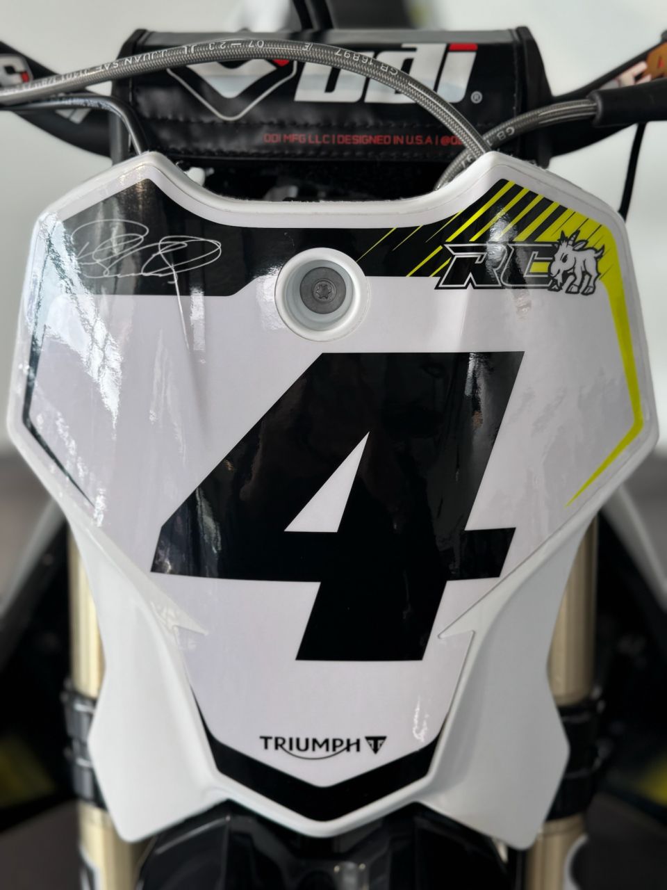 TRIUMPH TF 450-RC 4
