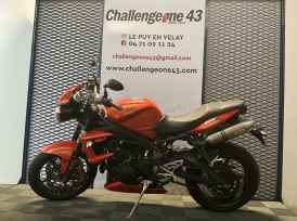 TRIUMPH STREET TRIPLE 675 R - 2011