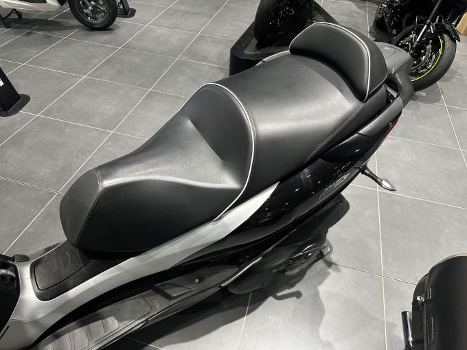 PIAGGIO MP3 500 4