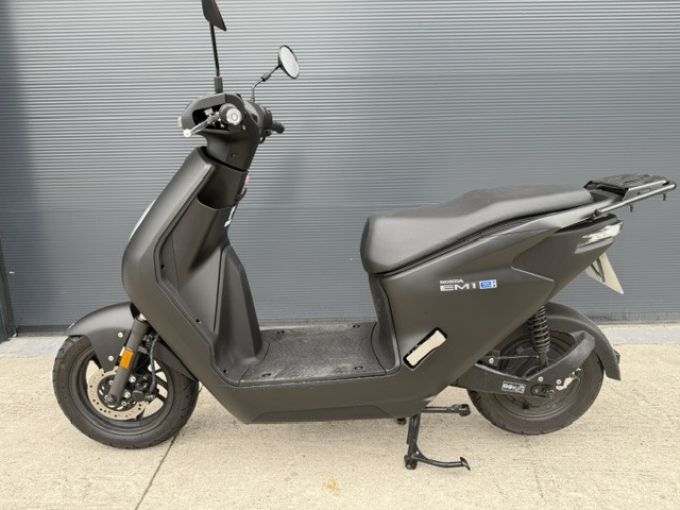 HONDA EM1 e: 4