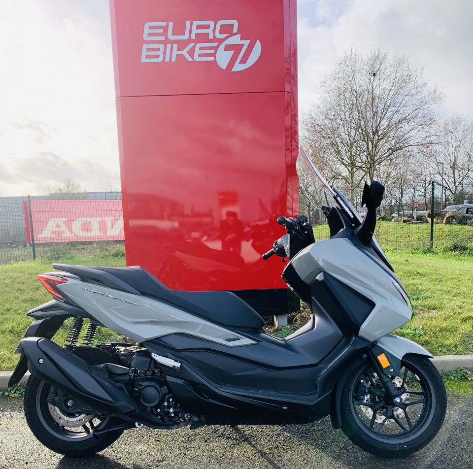 HONDA NSS FORZA 350 4