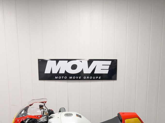 YAMAHA XSR 900 GP 4