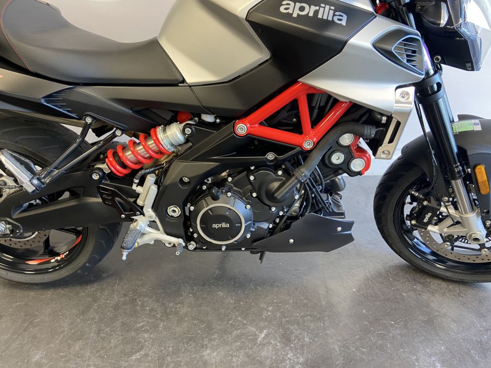 APRILIA SHIVER 900 NAVI 4